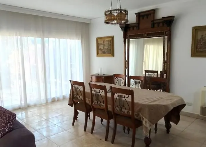 Al Khaleejia By The Sea Villa Gurdaka